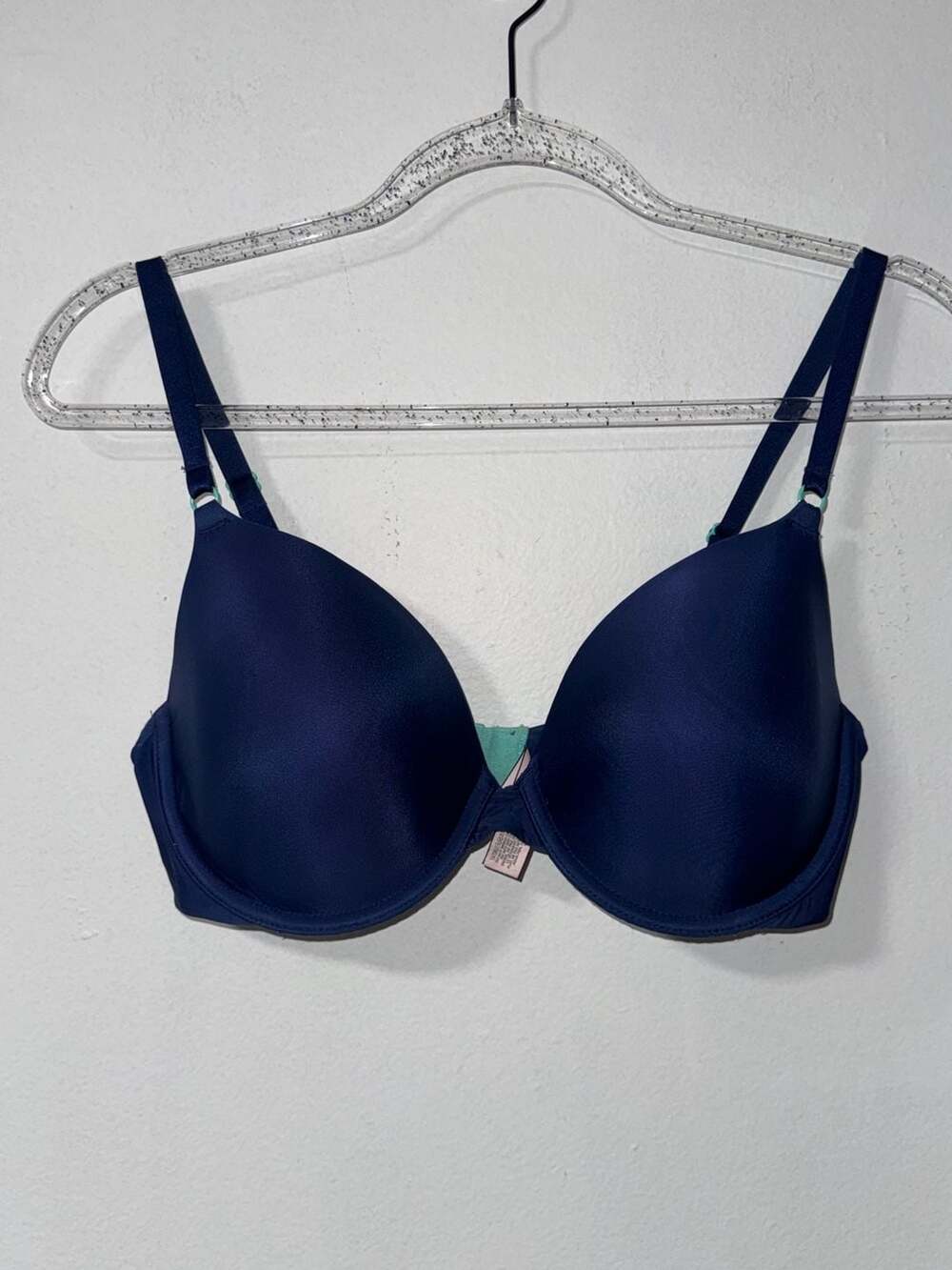 Victoria's Secret Perfect Coverage Bra Size 36D